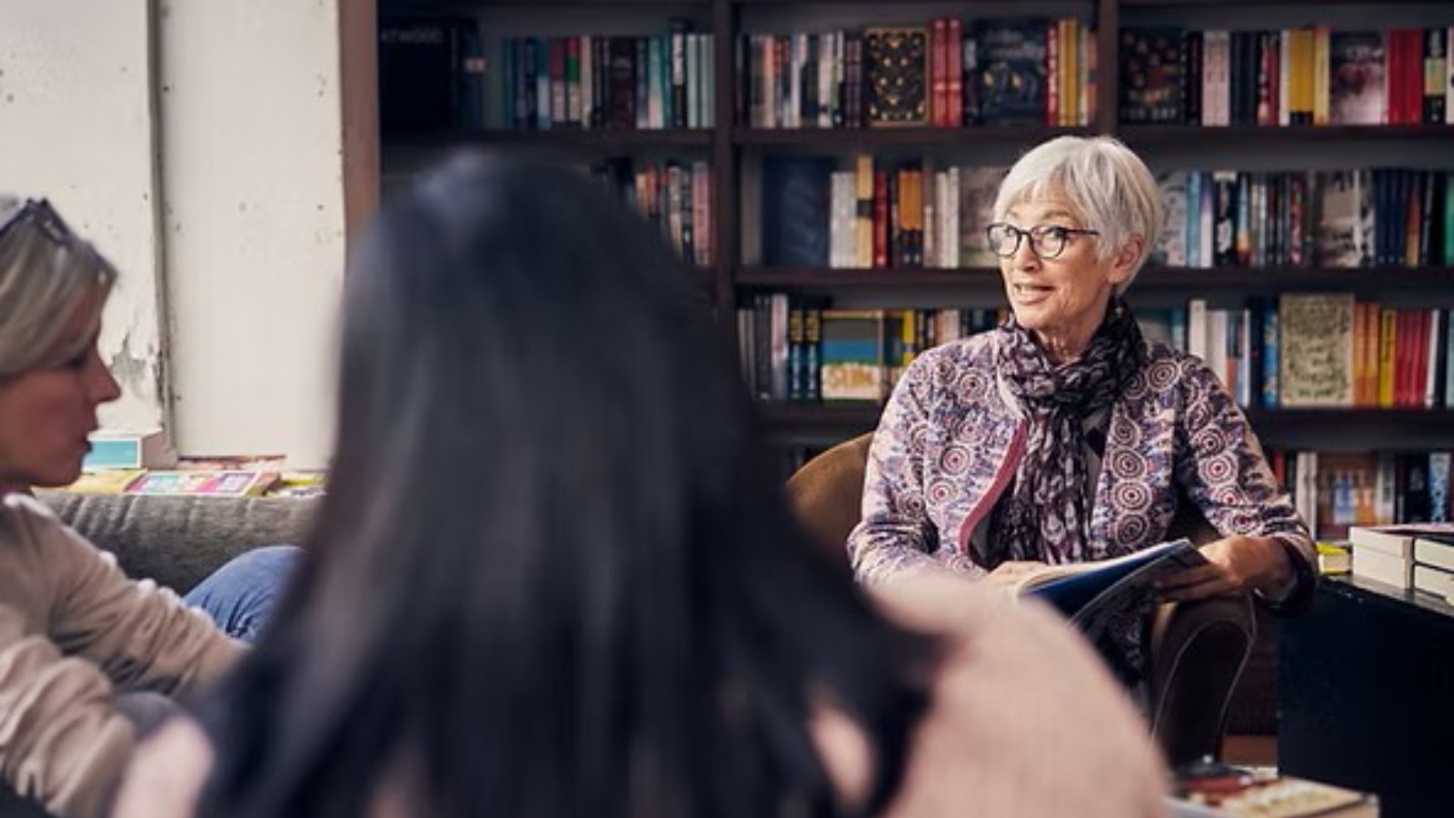 TramsEnd Poetry Review Group (Glenelg Community Club) — Reading & Library Groups in Glenelg